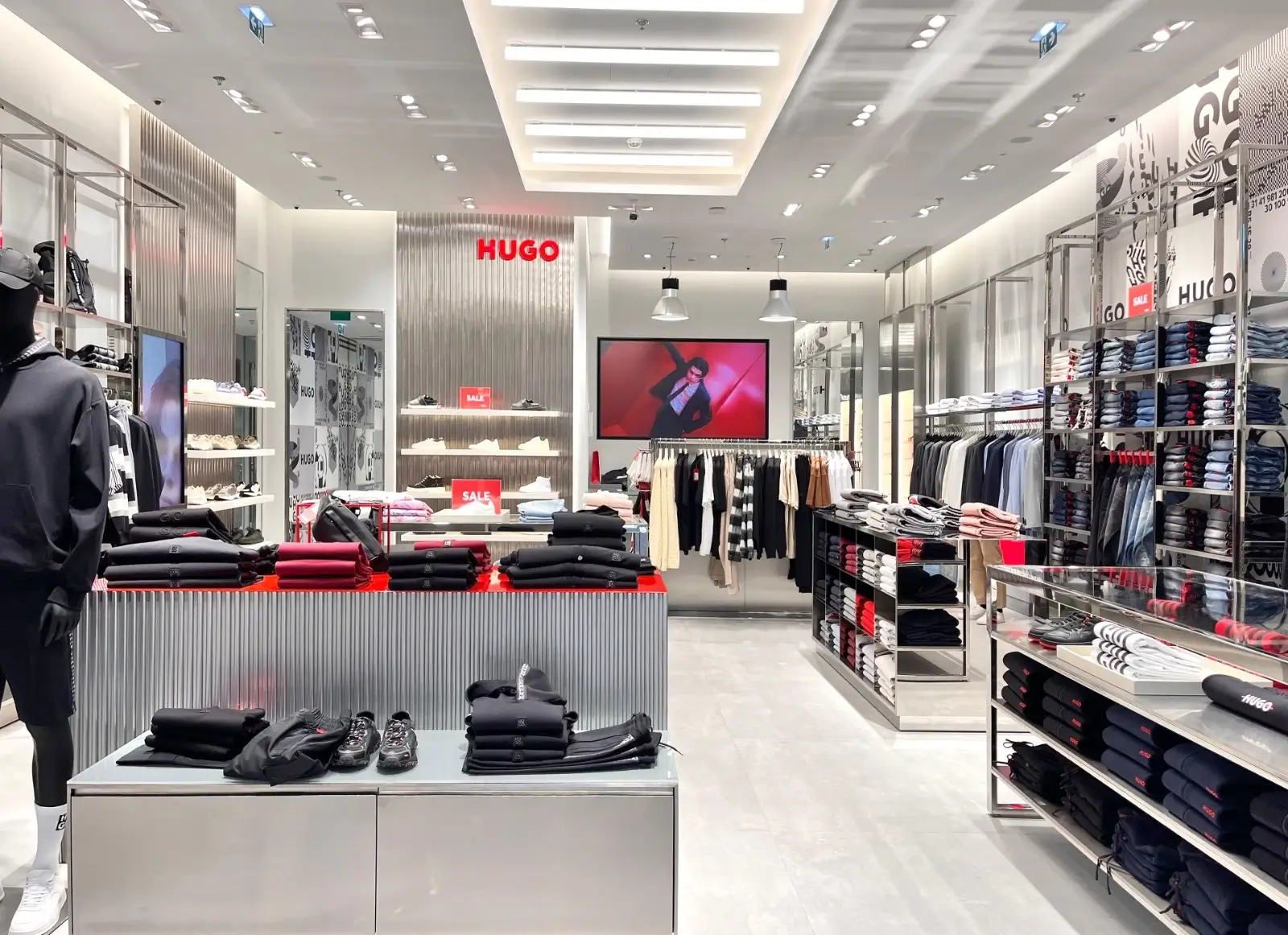 Luxury Retail Turnkey